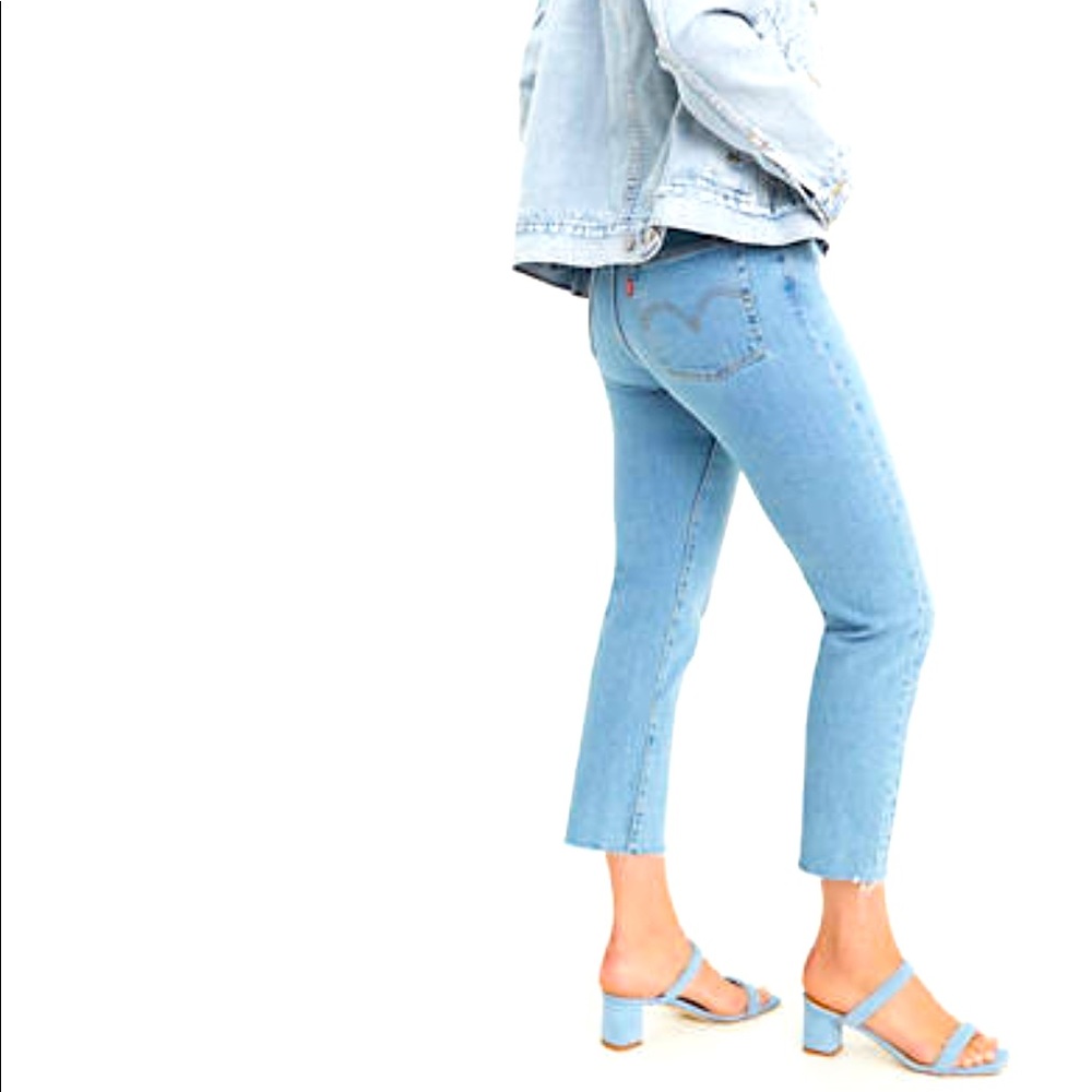 NWOT Levi’s Wedgie Jeans